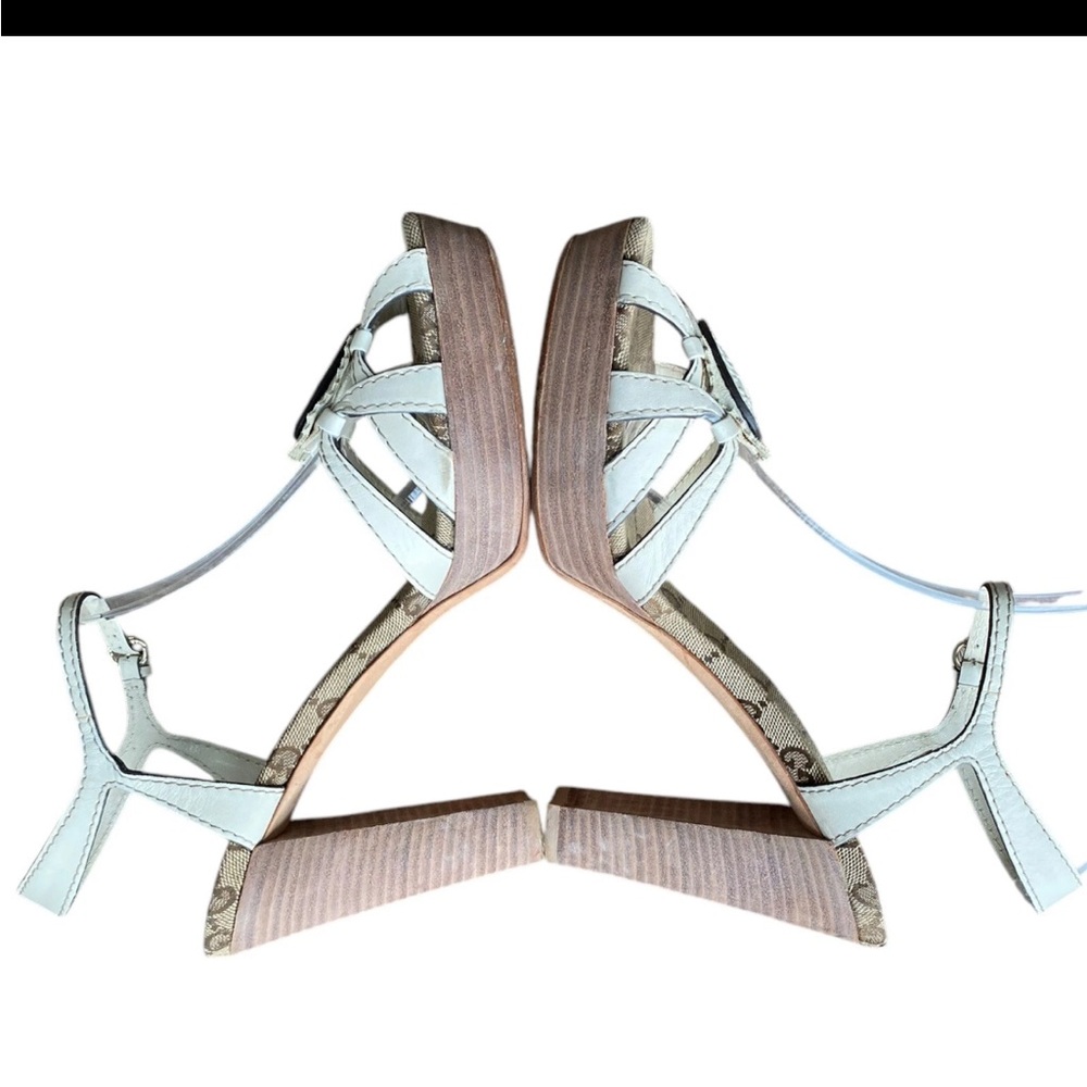 GUCCI Ivory Leather Crest Heart Ankle Strap heels - Picture 2 of 10
